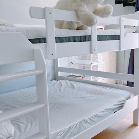 Ruim, Lichtrijk Appartement Met Groot Terras Uitstekend Gelegen In Де-Панне Екстер'єр фото