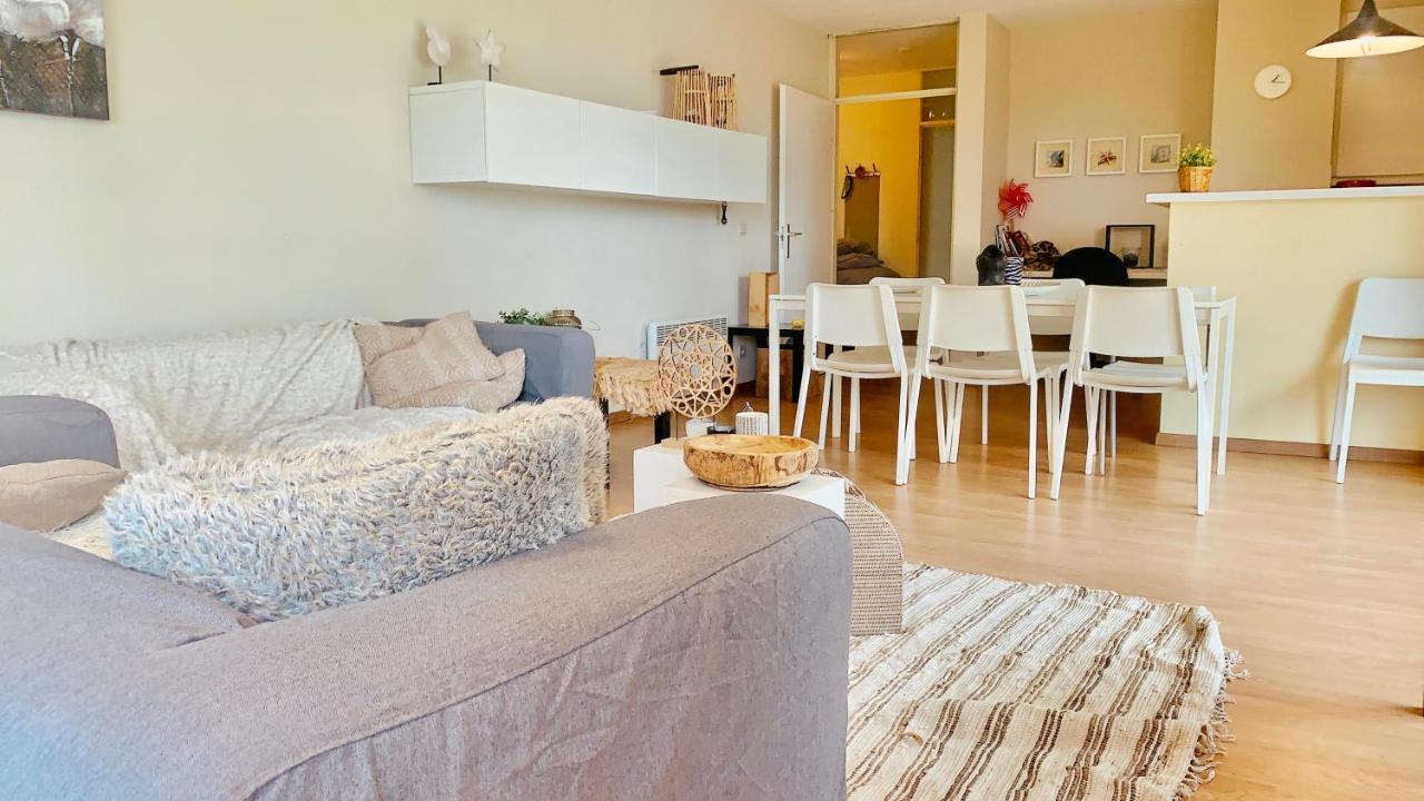 Ruim, Lichtrijk Appartement Met Groot Terras Uitstekend Gelegen In Де-Панне Екстер'єр фото