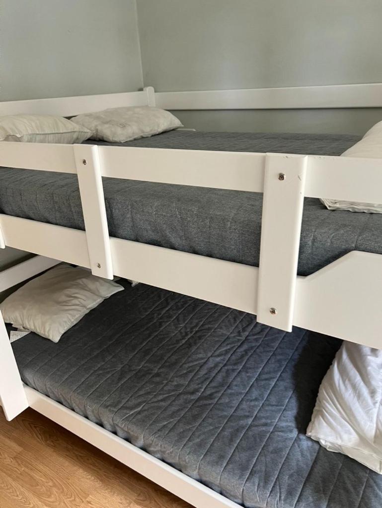Ruim, Lichtrijk Appartement Met Groot Terras Uitstekend Gelegen In Де-Панне Екстер'єр фото
